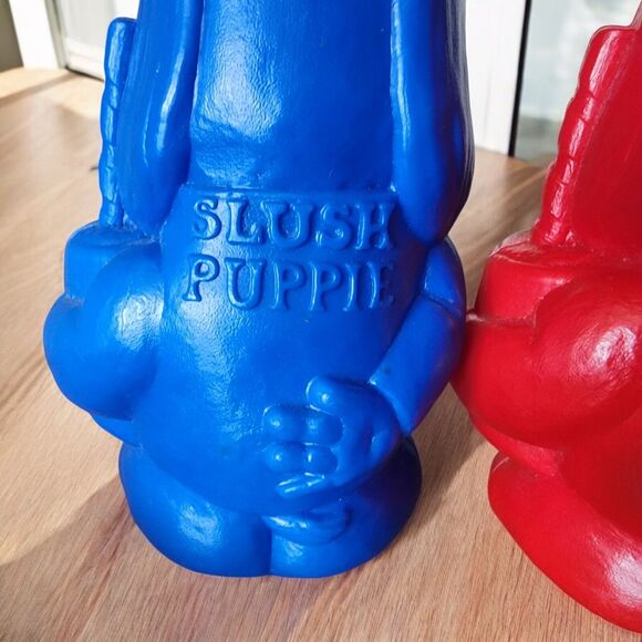 Vintage 1970’s Slush Puppies Collectible Plastic Dog Cups with Lids & Straws - Picture 6 of 16